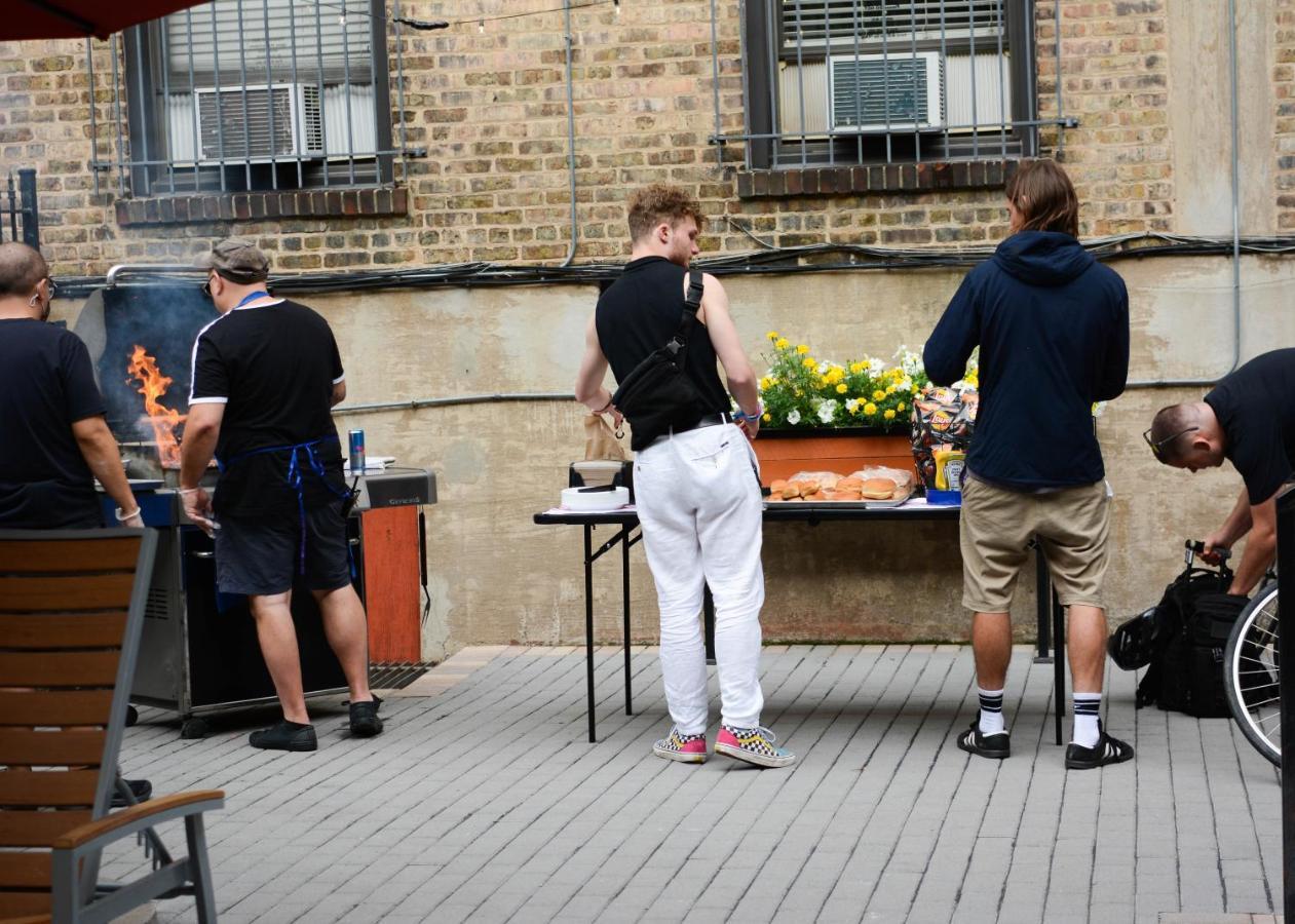 Chicago Getaway Hostel Екстериор снимка