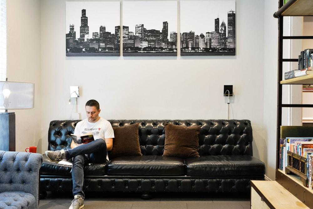 Chicago Getaway Hostel Екстериор снимка
