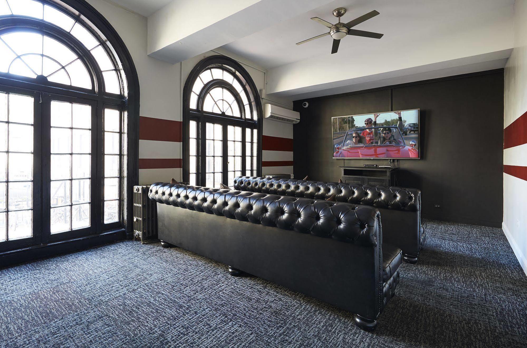Chicago Getaway Hostel Екстериор снимка